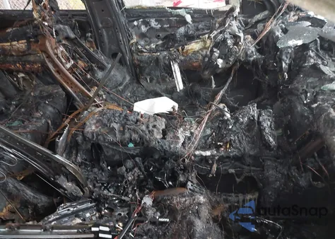 2022 Cadillac Xt5 Fwd Premium Luxury z USA, uszkodzony, nr VIN 1GYKNCRS1NZ148431